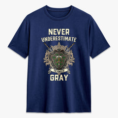 Gray Hunting Tartan Crest 2D T-shirt - Never Underestimate Style