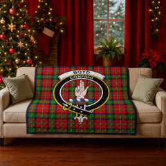 Boyd Modern Tartan Crest Quilt