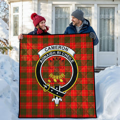 Cameron Modern Tartan Crest Quilt