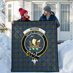 Wood Tartan Crest Quilt