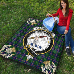 Carmichael Modern Tartan Crest Premium Quilt - Gold Thistle Style