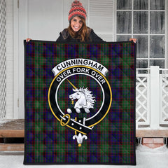 Cunningham Hunting Tartan Crest Quilt