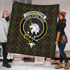 Cunningham Hunting Modern Tartan Crest Quilt