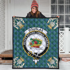 Douglas Ancient Tartan Crest Premium Quilt - Gold Thistle Style
