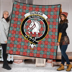 Dunbar Ancient Tartan Crest Quilt