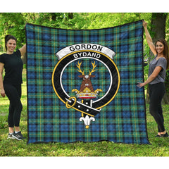 Gordon Ancient Tartan Crest Quilt