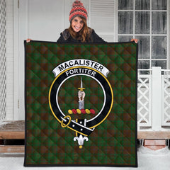 MacAlister of Glenbarr Hunting Tartan Crest Quilt