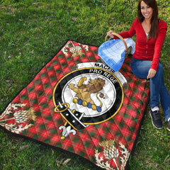 MacFie Tartan Crest Premium Quilt - Gold Thistle Style