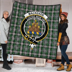 MacKenzie Hastie Tartan Crest Quilt