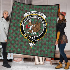 MacKinnon Hunting Ancient Tartan Crest Quilt