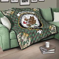 MacKinnon Hunting Ancient Tartan Crest Premium Quilt - Gold Thistle Style