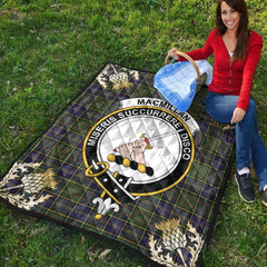 MacMillan Hunting Modern Tartan Crest Premium Quilt - Gold Thistle Style