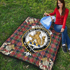 MacPherson Ancient Tartan Crest Premium Quilt - Gold Thistle Style