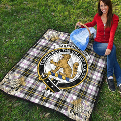 MacPherson Dress Modern Tartan Crest Premium Quilt - Gold Thistle Style