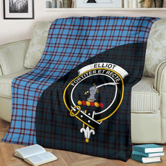 Elliot Ancient Tartan Crest Blanket Wave Style