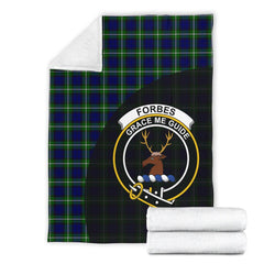 Forbes Modern Tartan Crest Blanket Wave Style