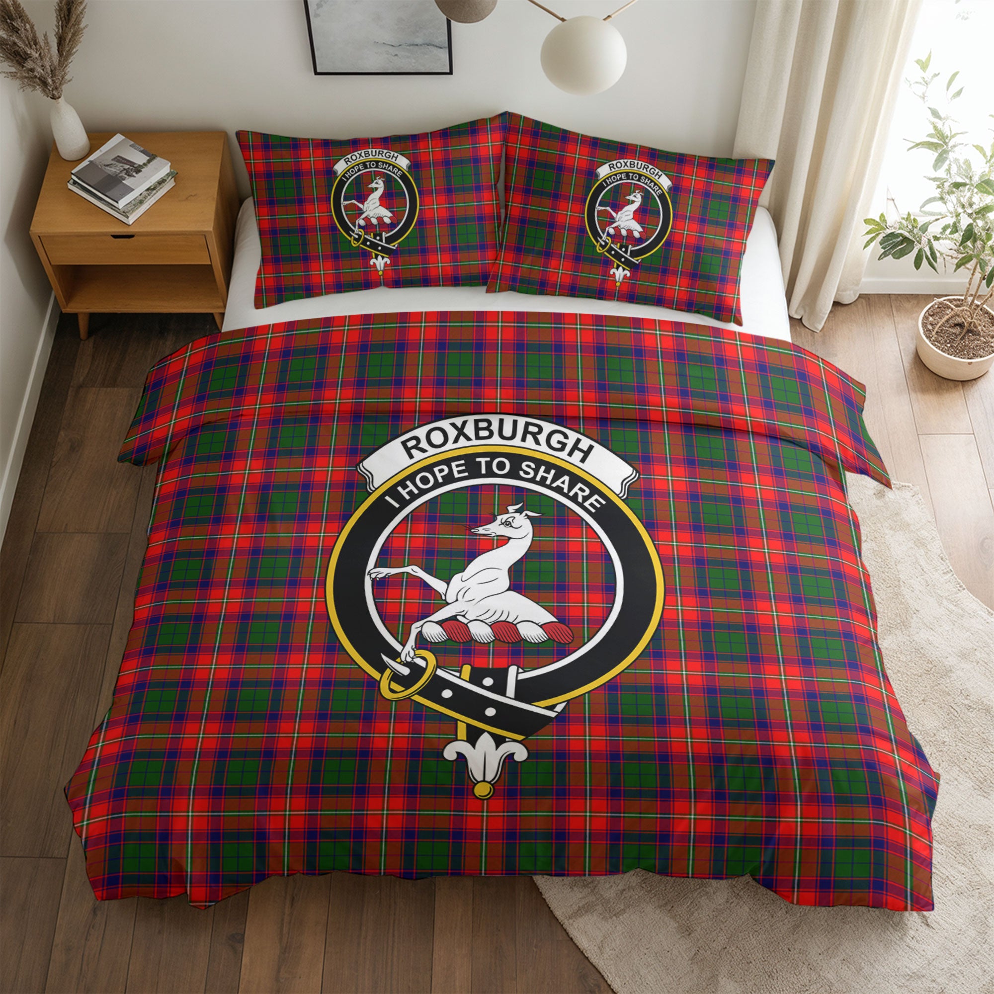 Roxburgh District Tartan Crest Bedding Set