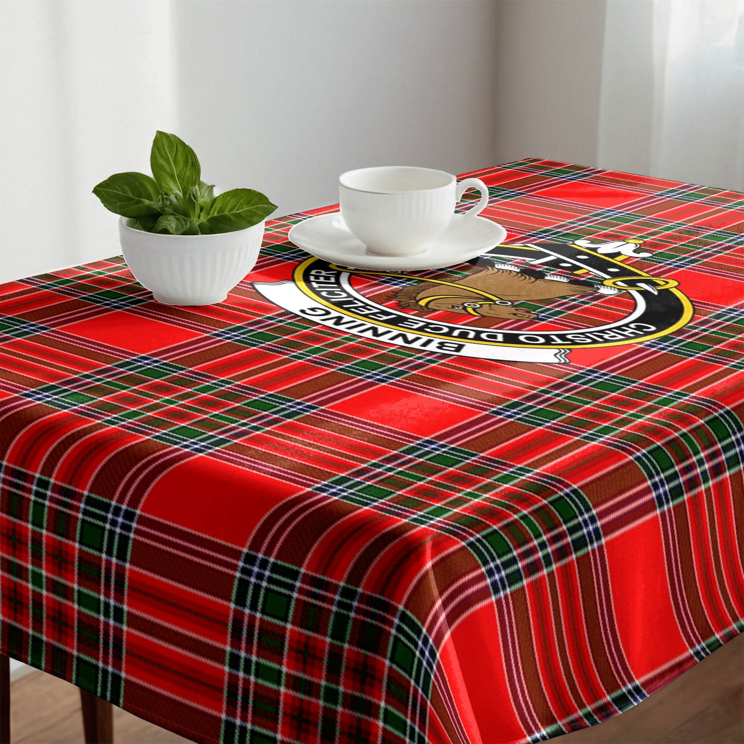 Binning (of Wallifoord) Tartan Crest Tablecloth