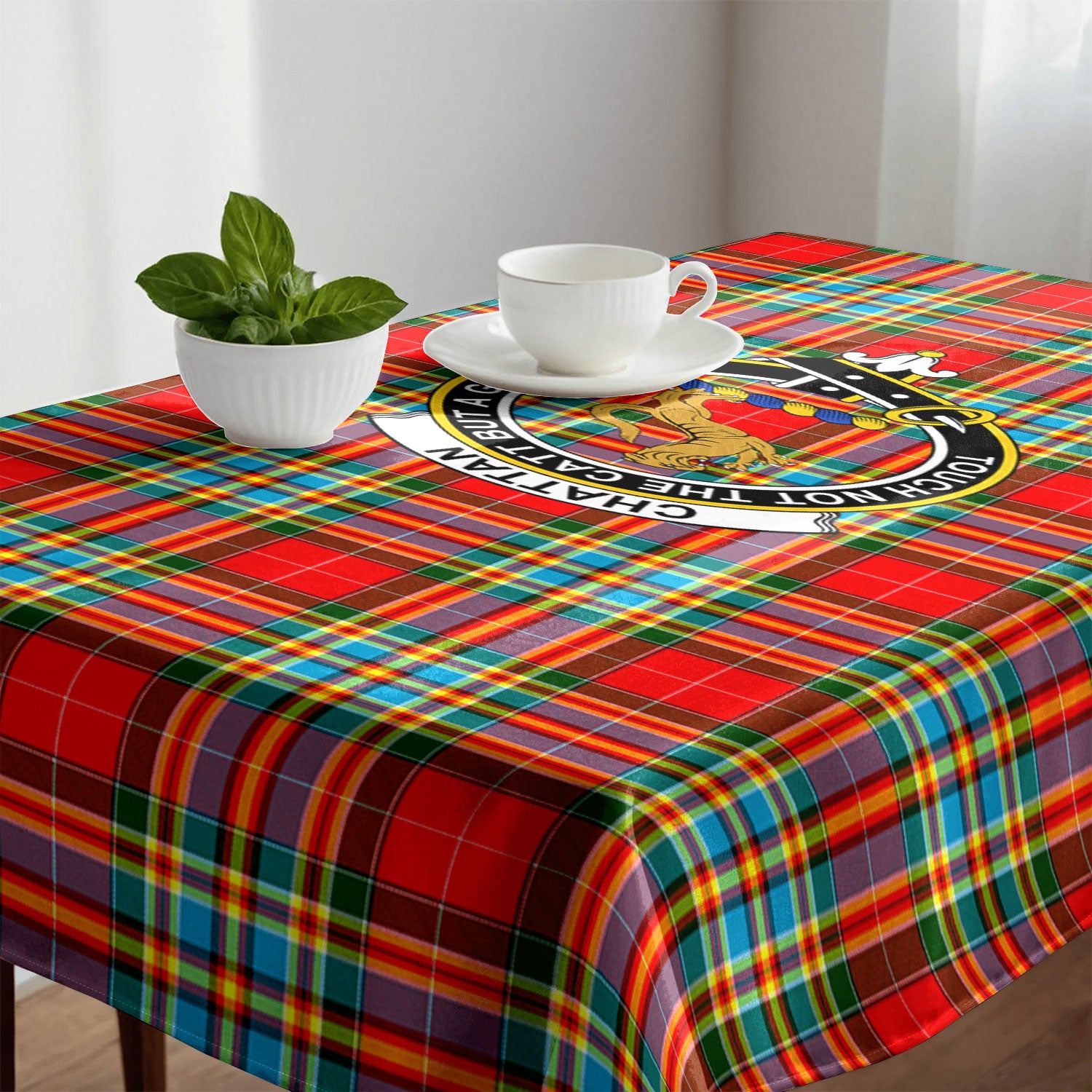 Chattan Tartan Crest Tablecloth