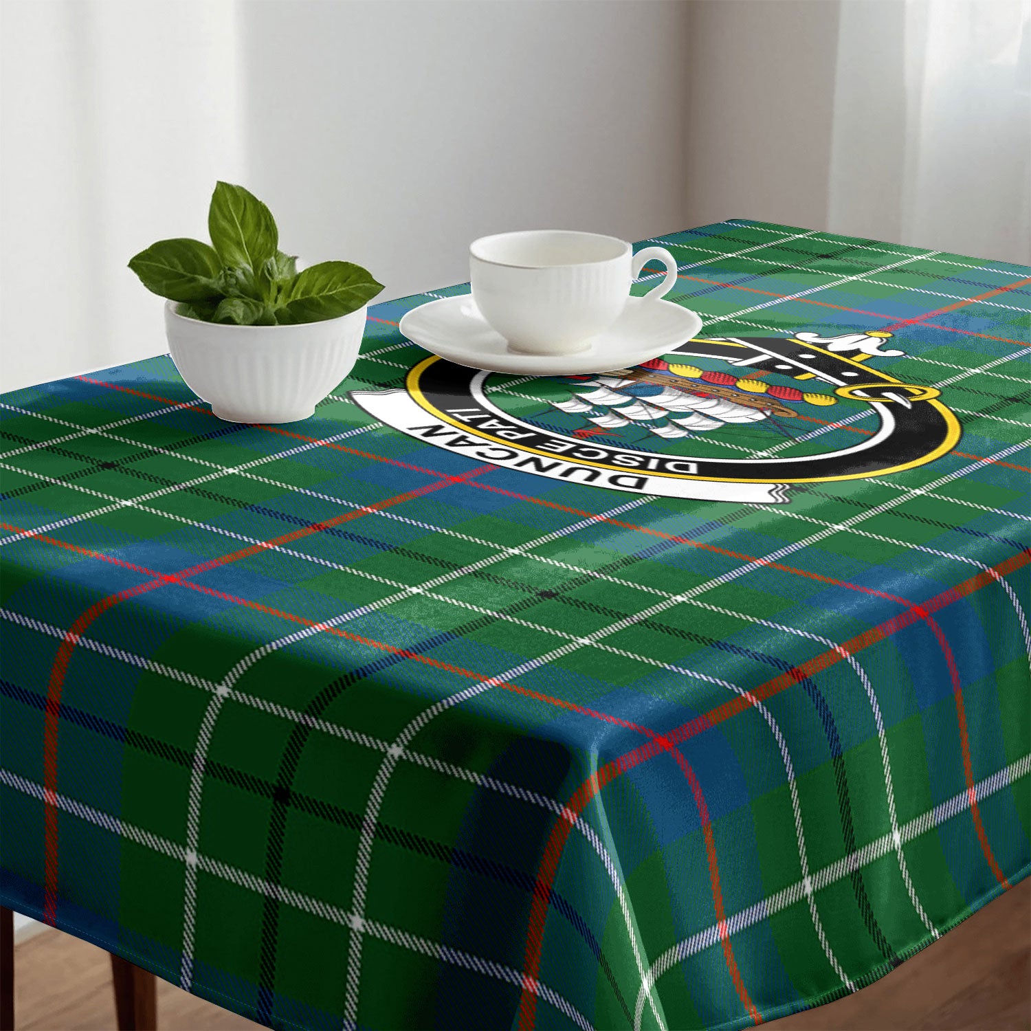 Duncan Ancient Tartan Crest Tablecloth