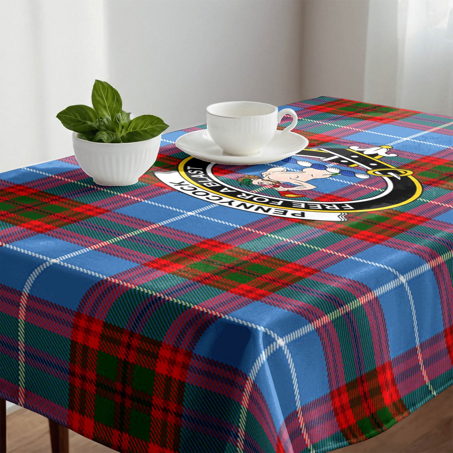 Pennycook Tartan Crest Tablecloth
