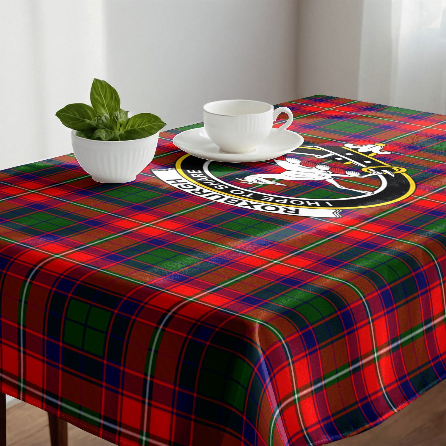 Roxburgh District Tartan Crest Tablecloth