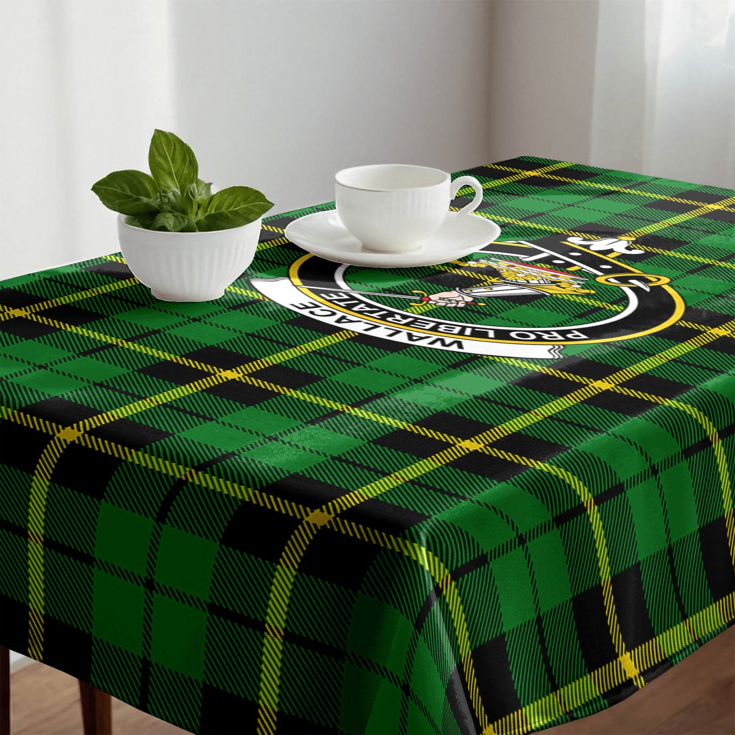 Wallace Hunting Modern Tartan Crest Tablecloth