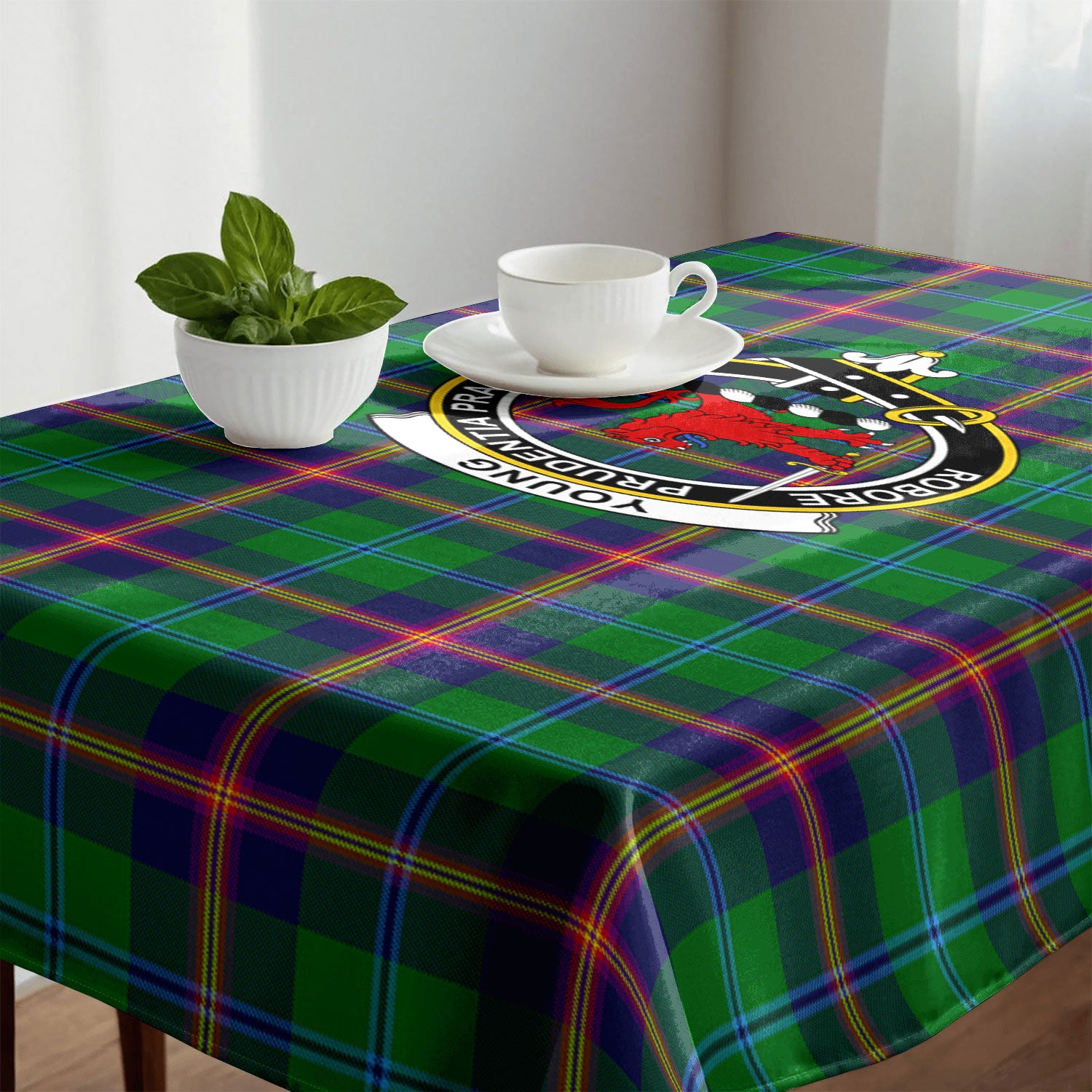 Young Modern Tartan Crest Tablecloth
