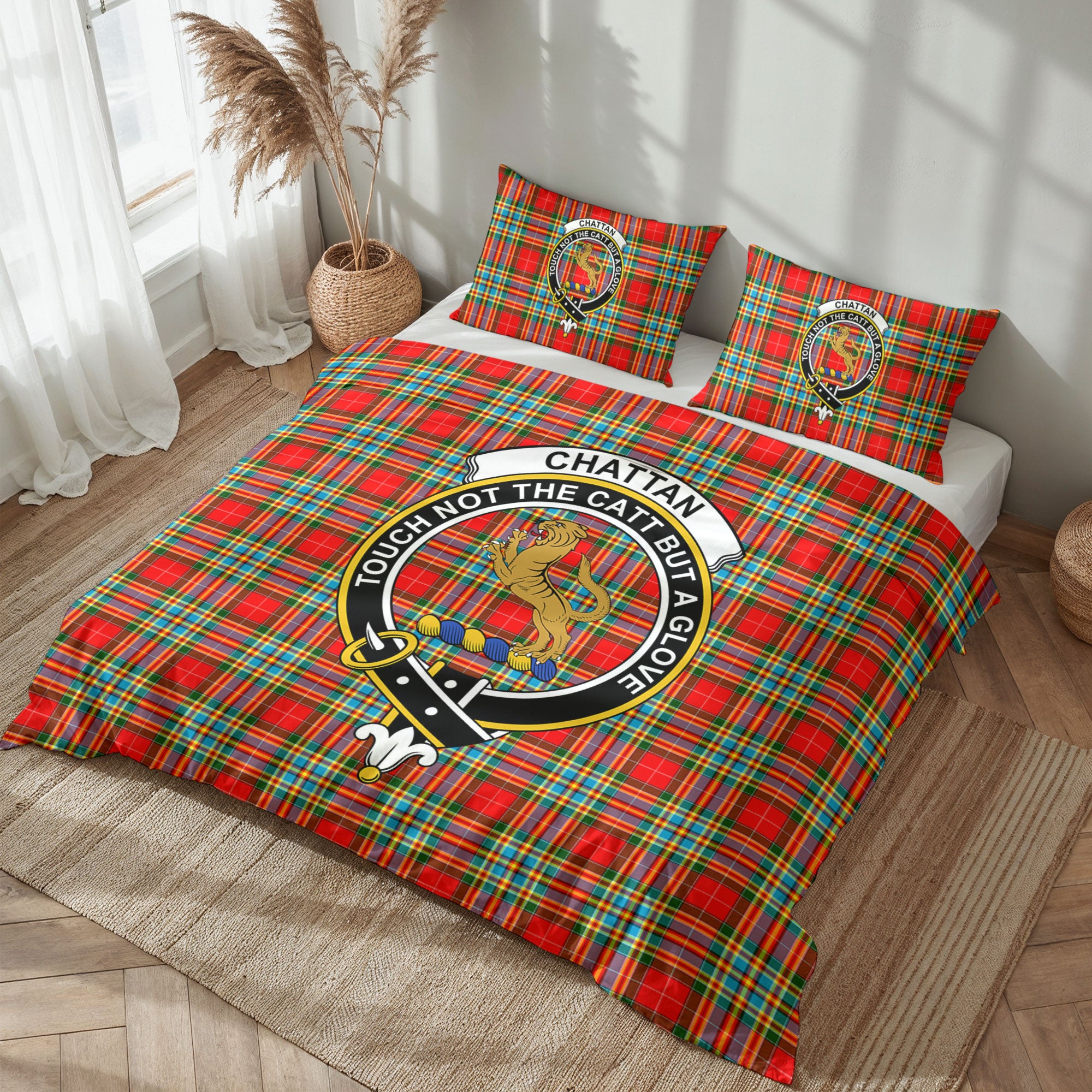 Chattan Tartan Crest Bedding Set