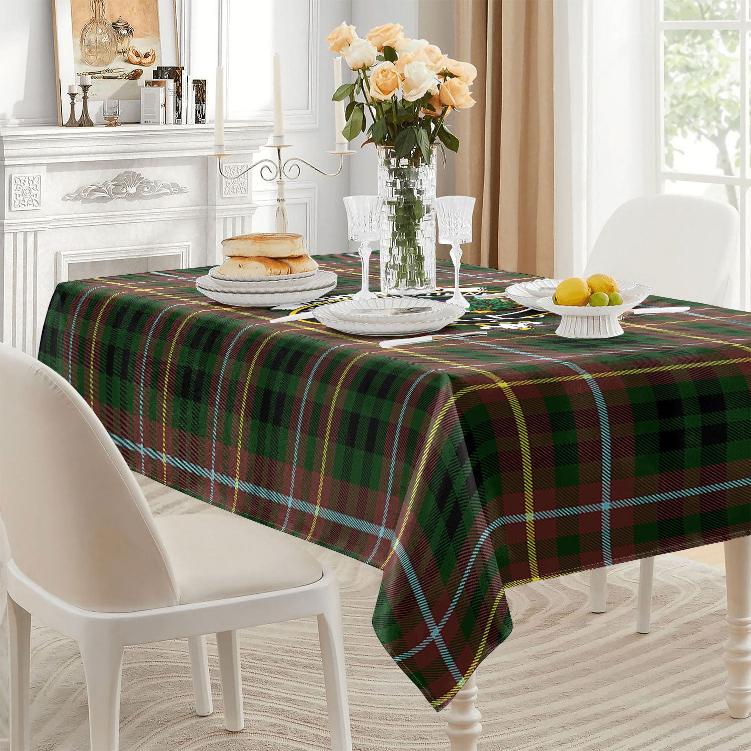 Buchanan Hunting Tartan Crest Tablecloth