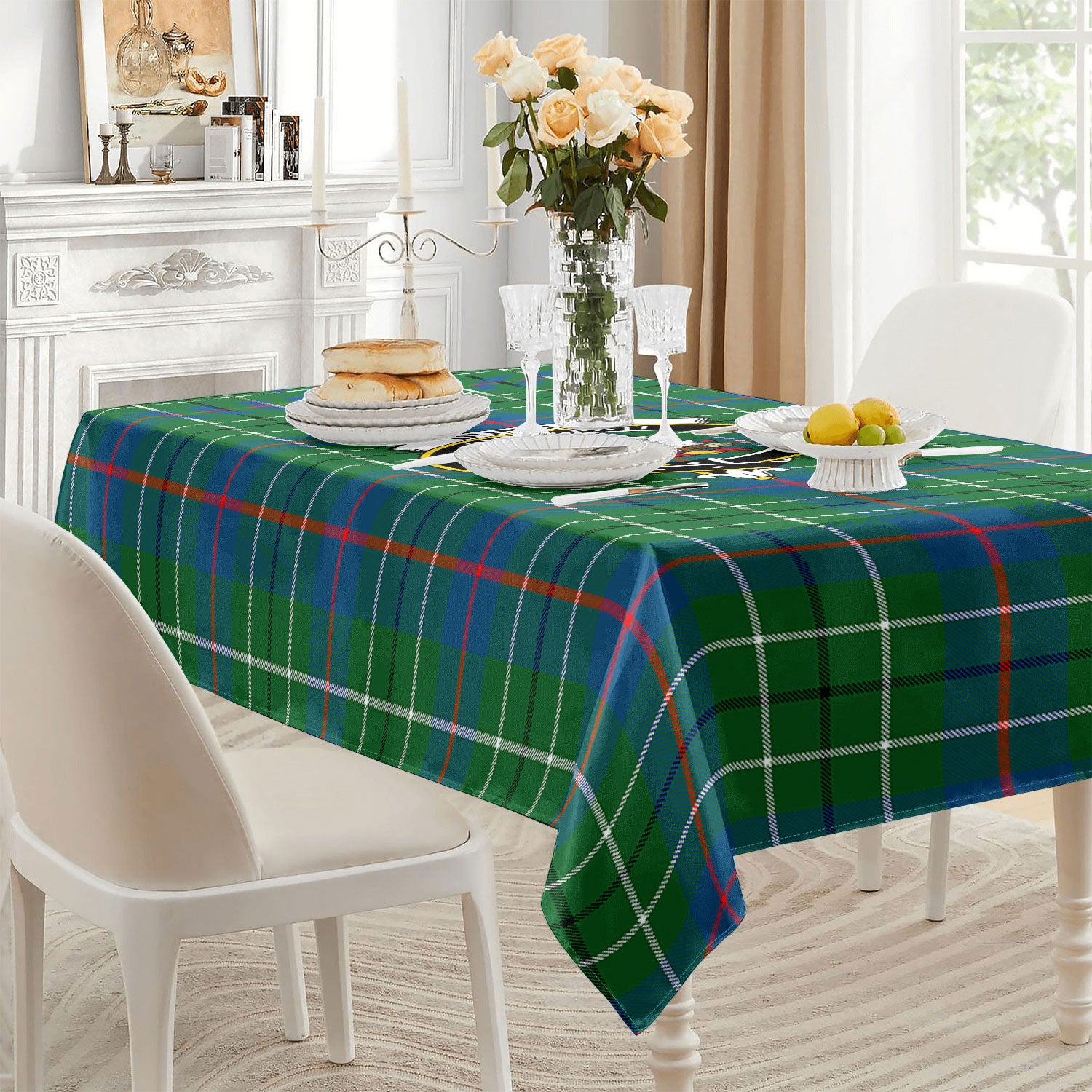 Duncan Ancient Tartan Crest Tablecloth