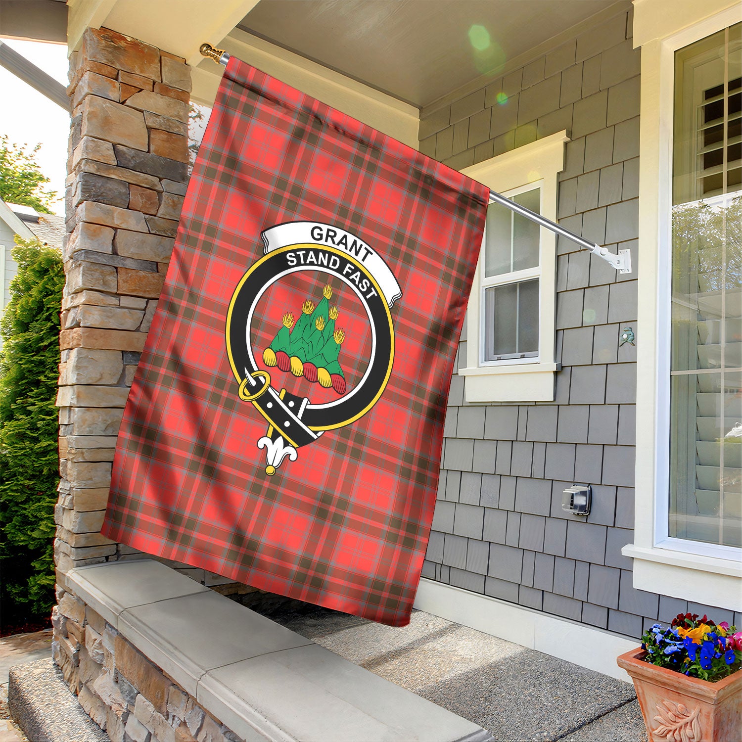 Grant Weathered  Tartan Crest Garden Flag