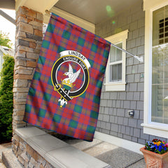 Lindsay Modern Tartan Crest Garden Flag