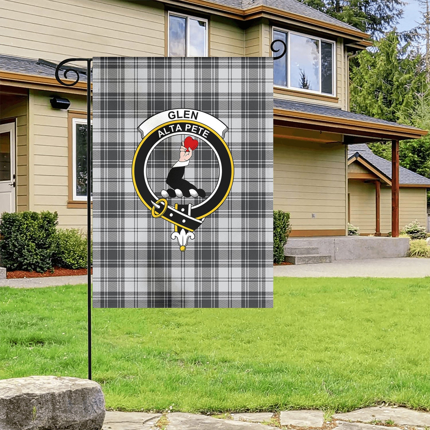 Glen Tartan Crest Garden Flag