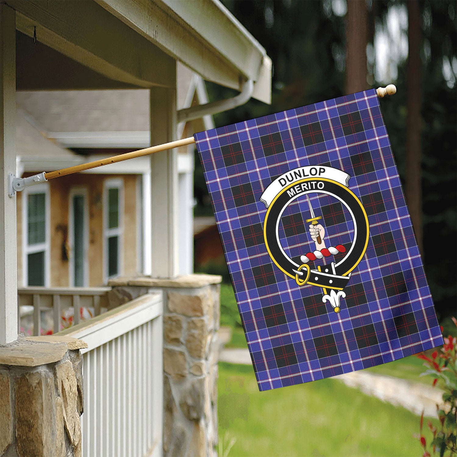 Dunlop Modern Tartan Crest Garden Flag