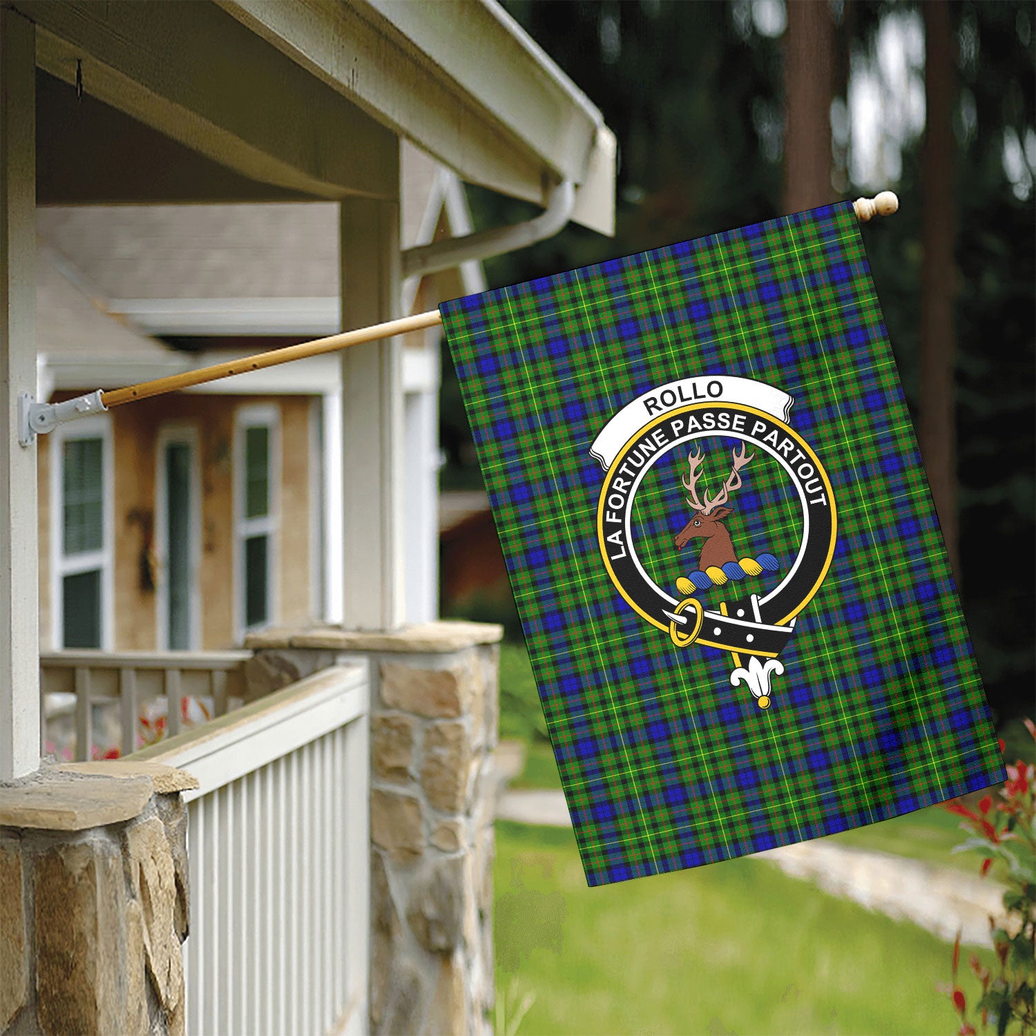 Rollo Modern Tartan Crest Garden Flag