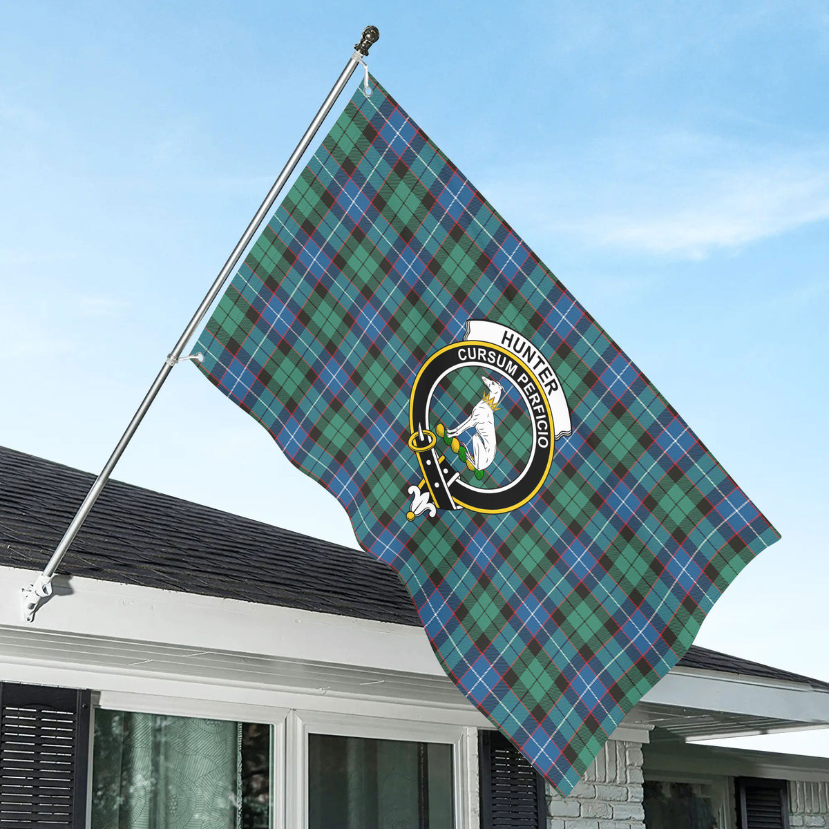 Hunter Ancient Tartan Crest House Flag
