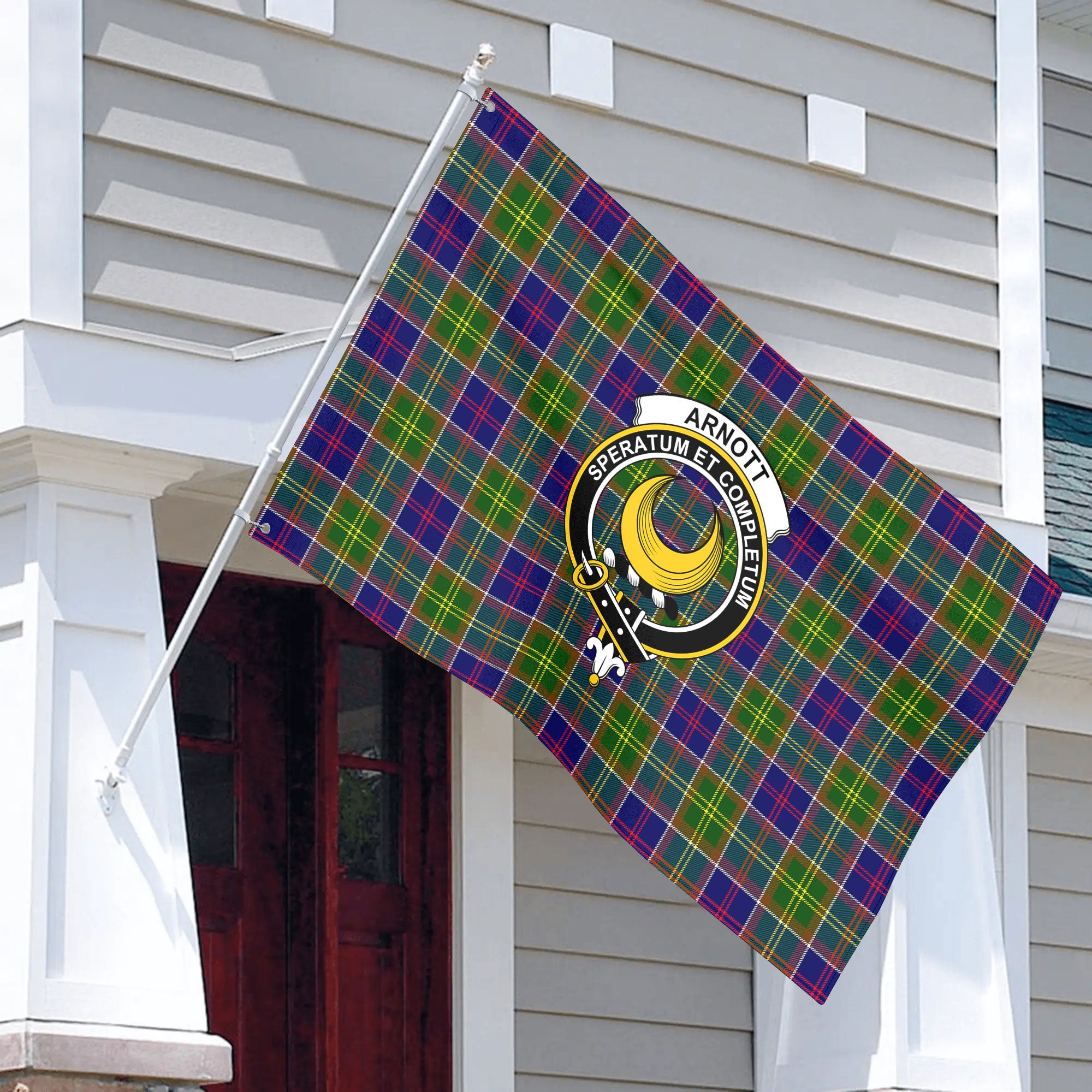 Arnott Tartan Crest House Flag