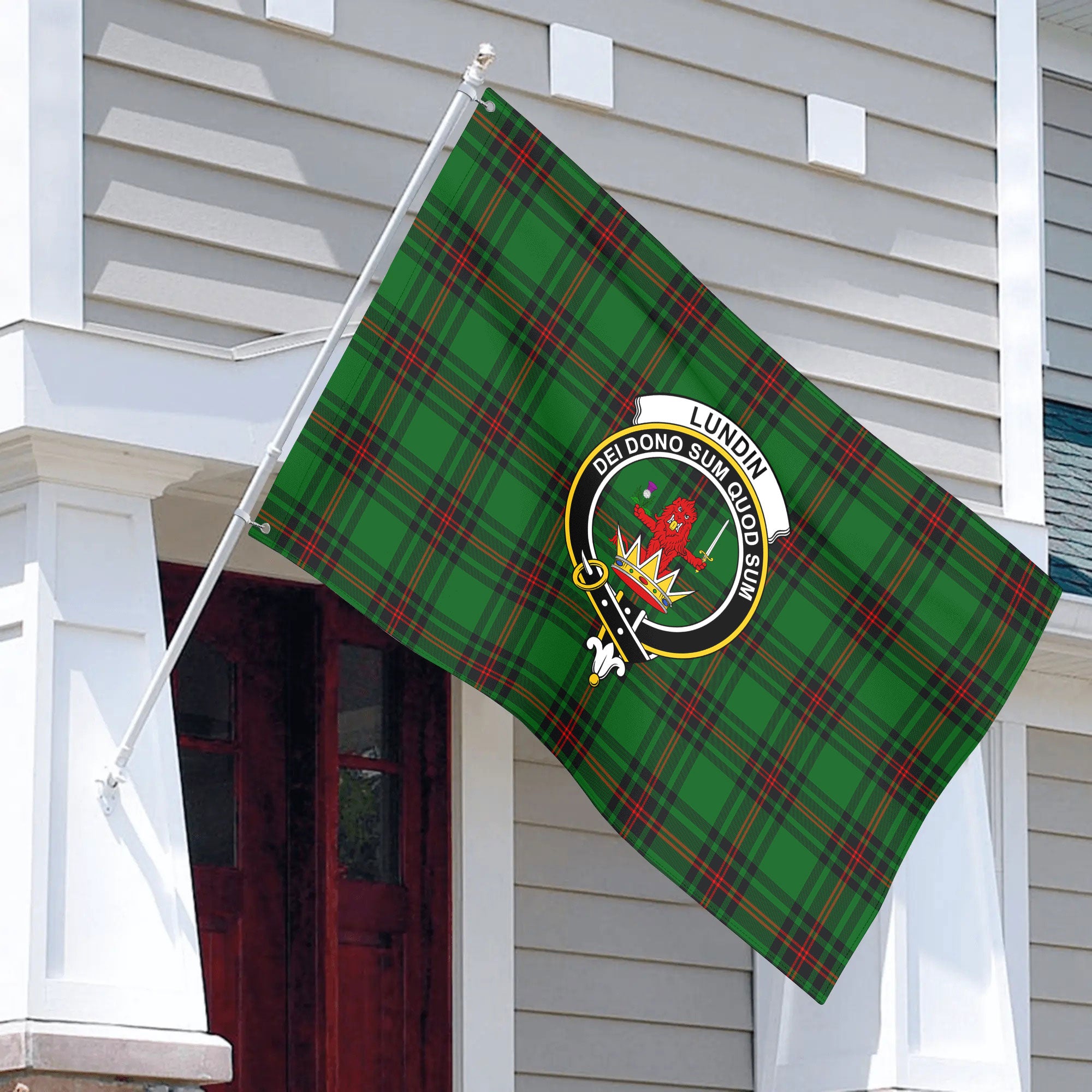 Lundin Tartan Crest House Flag