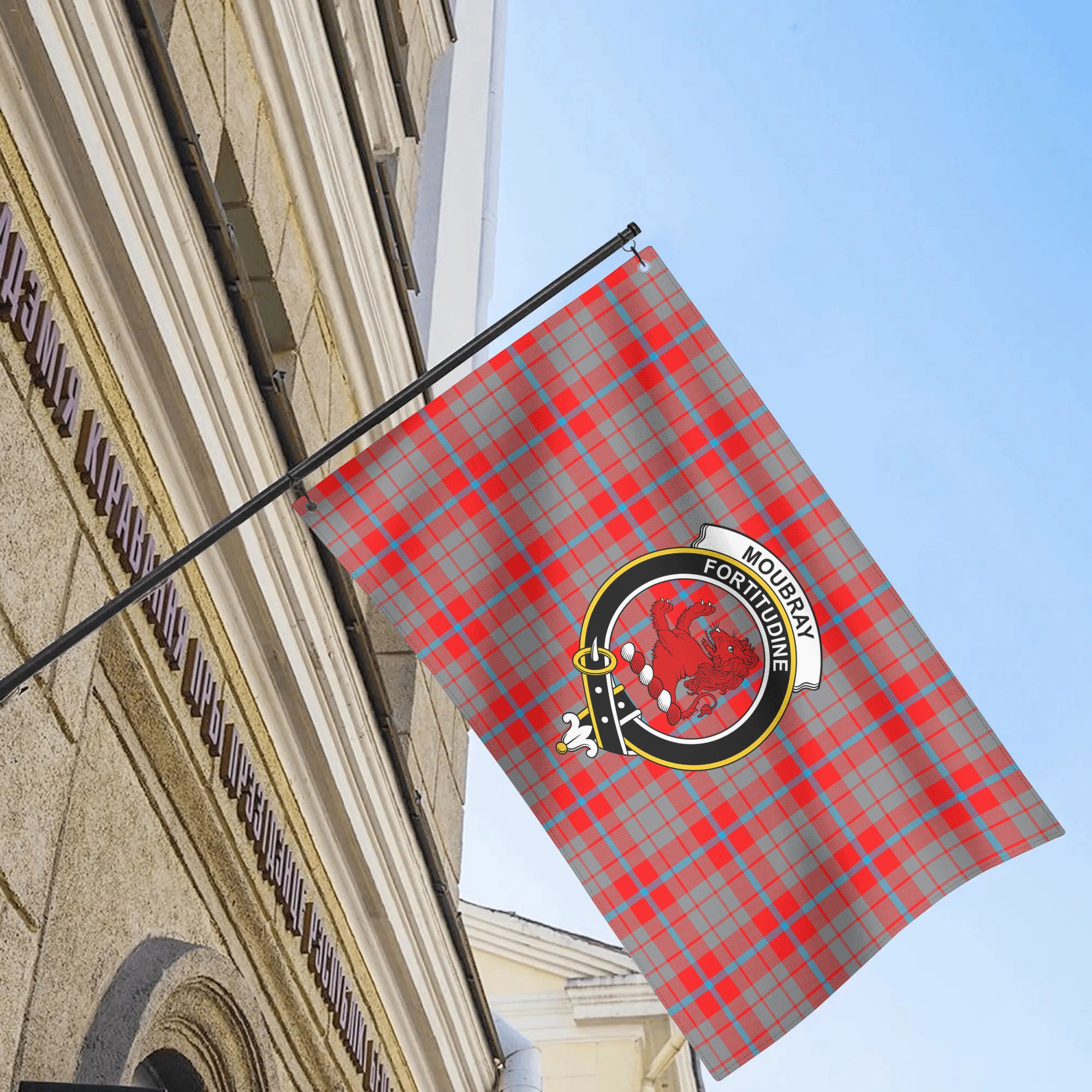 Moubray Tartan Crest House Flag