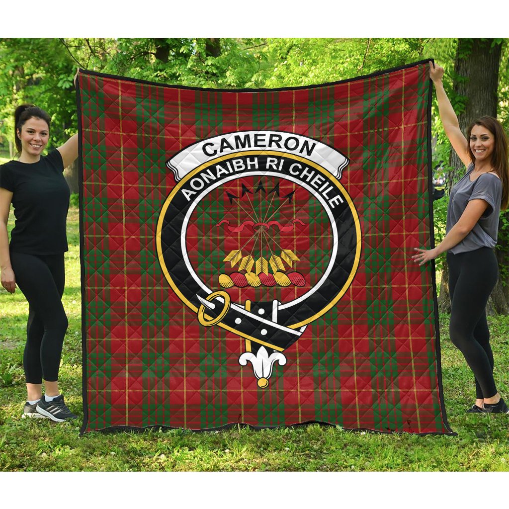 Cameron Tartan Crest Quilt