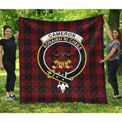 Cameron Black and Red Tartan Crest Quilt