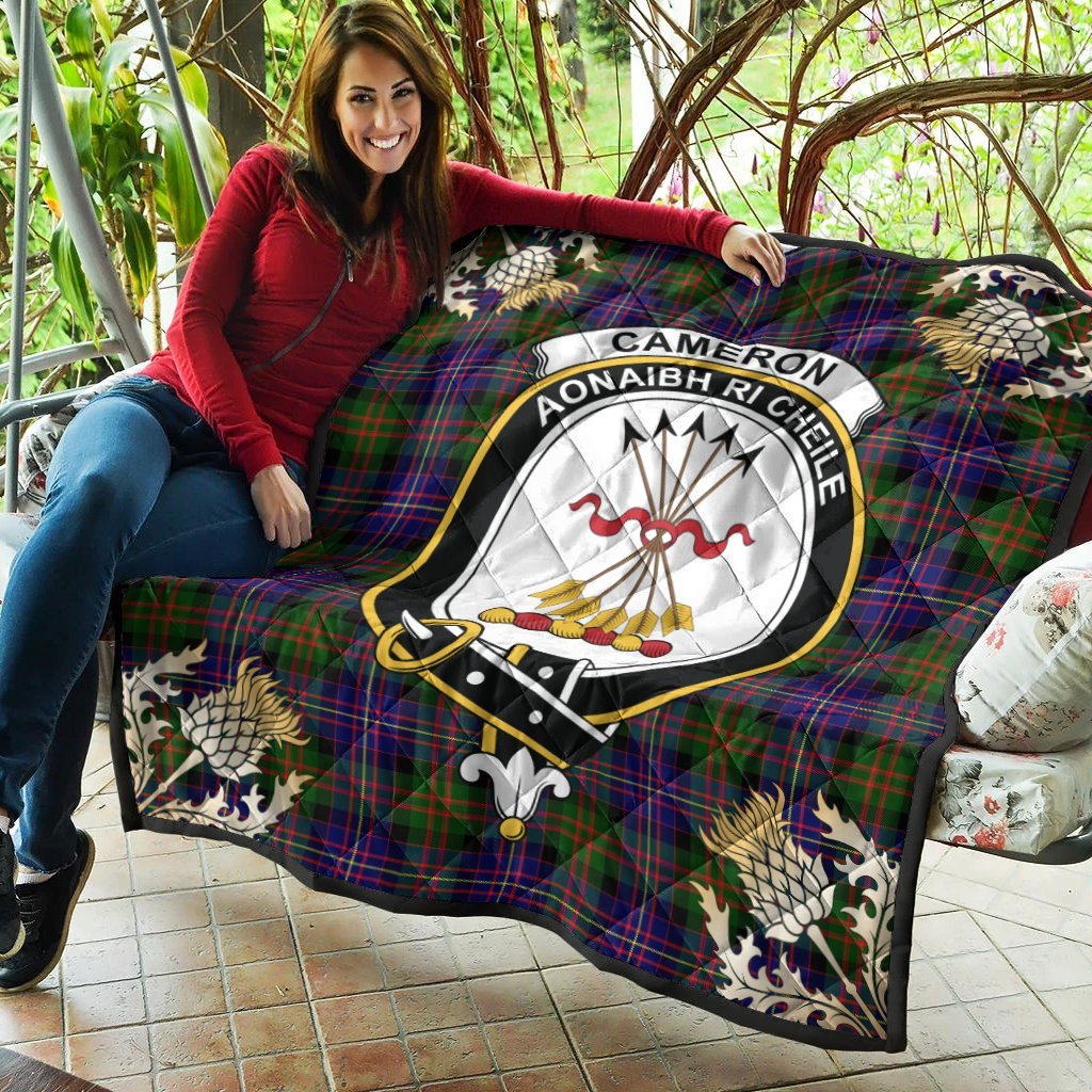 Cameron of Erracht Modern Tartan Crest Premium Quilt - Gold Thistle Style