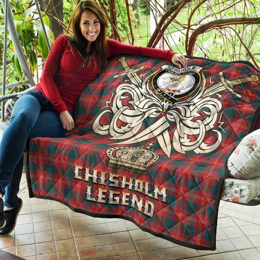 Chisholm Ancient Tartan Crest Legend Gold Royal Premium Quilt
