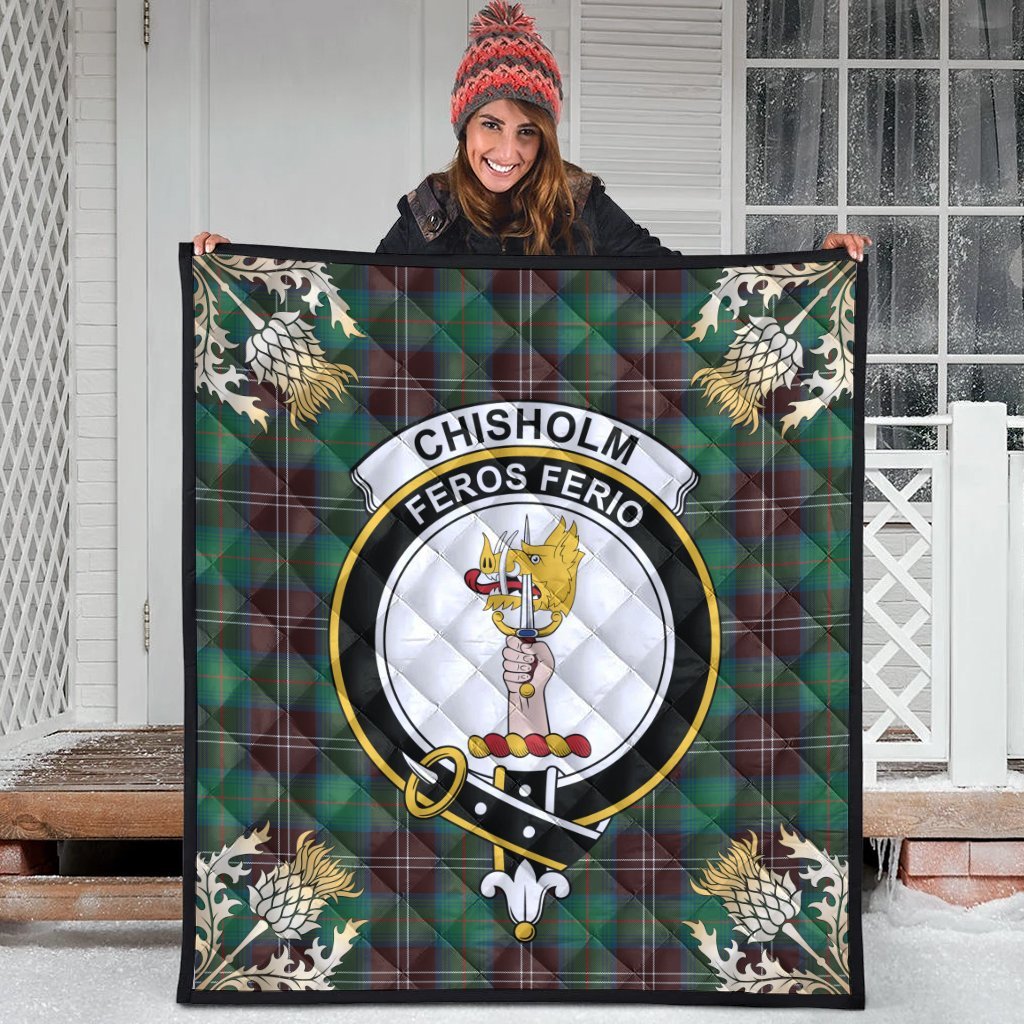Chisholm Hunting Ancient Tartan Crest Premium Quilt - Gold Thistle Style