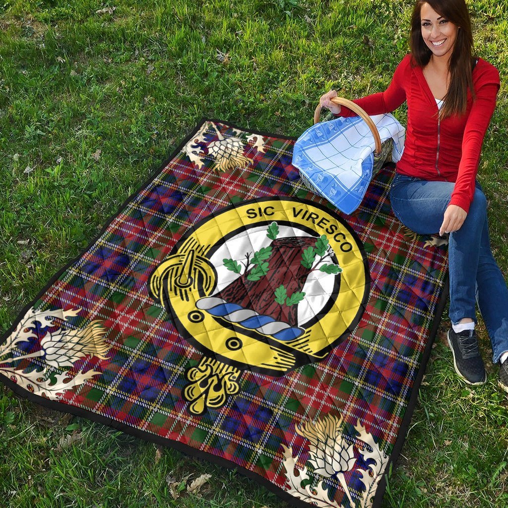 Christie Tartan Crest Premium Quilt - Gold Thistle Style