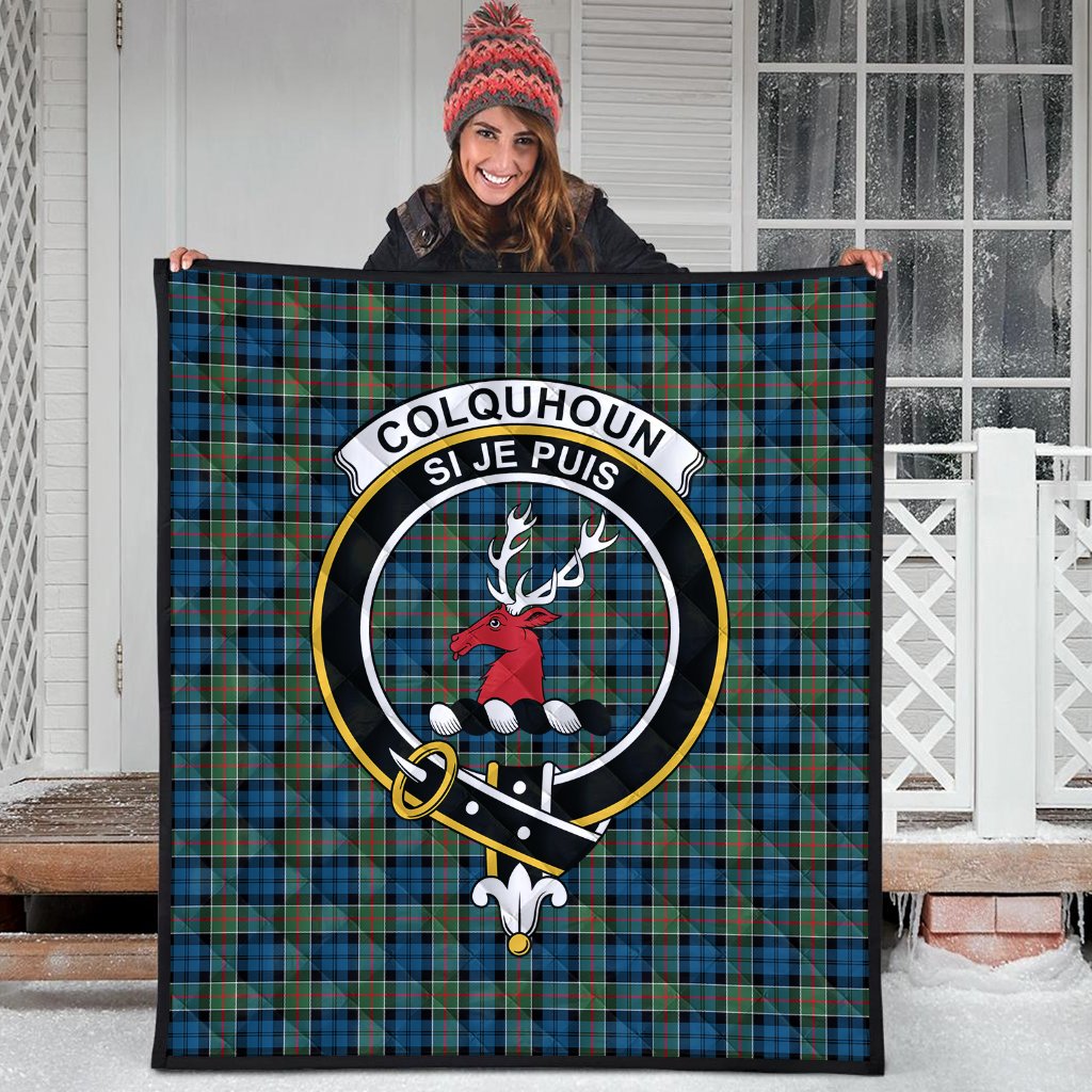 Colquhoun Ancient Tartan Crest Quilt