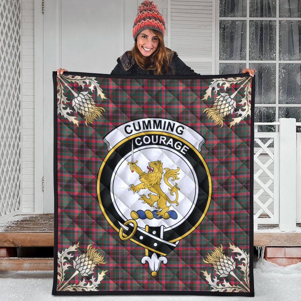 Cumming Hunting Modern Tartan Crest Premium Quilt - Gold Thistle Style