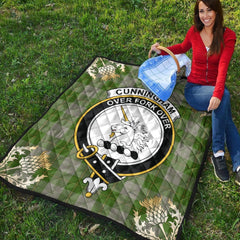 Cunningham Dress Green Dancers Tartan Crest Premium Quilt - Gold Thistle Style