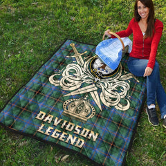 Davidson Ancient Tartan Crest Legend Gold Royal Premium Quilt